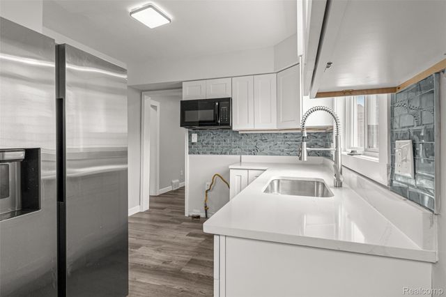 5637 Horger Street, Dearborn, MI 48126