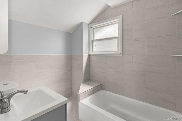 5637 Horger Street, Dearborn, MI 48126