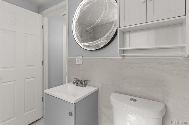 5637 Horger Street, Dearborn, MI 48126