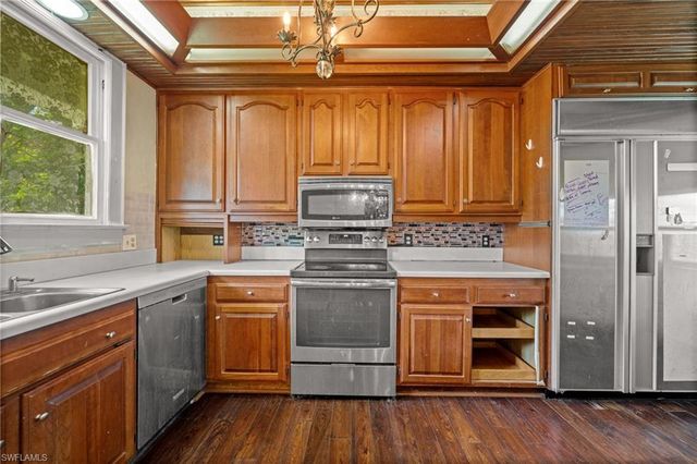 12430 McGregor BLVD, Fort Myers, FL 33919