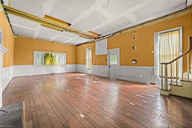 12430 McGregor BLVD, Fort Myers, FL 33919