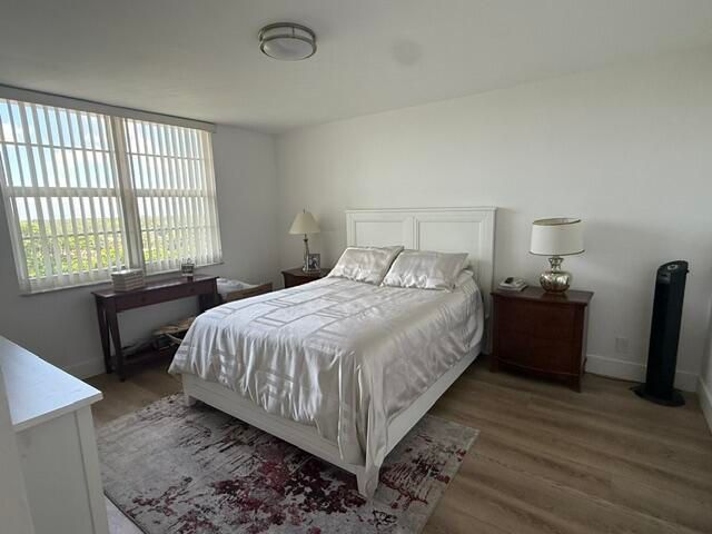 250 JACARANDA Drive 804, Plantation, FL 33324