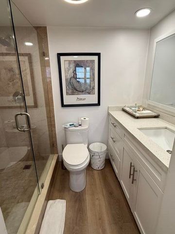 250 JACARANDA Drive 804, Plantation, FL 33324