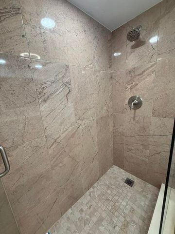 250 JACARANDA Drive 804, Plantation, FL 33324