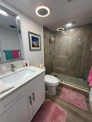 250 JACARANDA Drive 804, Plantation, FL 33324