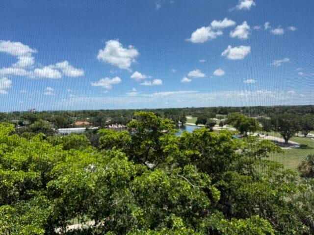 250 JACARANDA Drive 804, Plantation, FL 33324