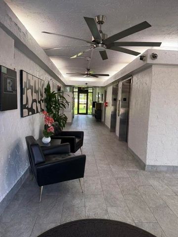 250 JACARANDA Drive 804, Plantation, FL 33324
