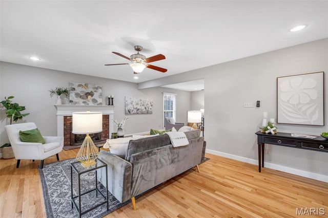 14543 Debbenham Lane, Chesterfield, MO 63017