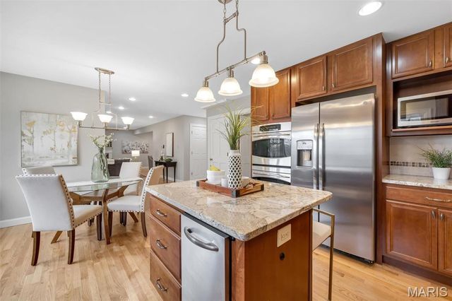 14543 Debbenham Lane, Chesterfield, MO 63017