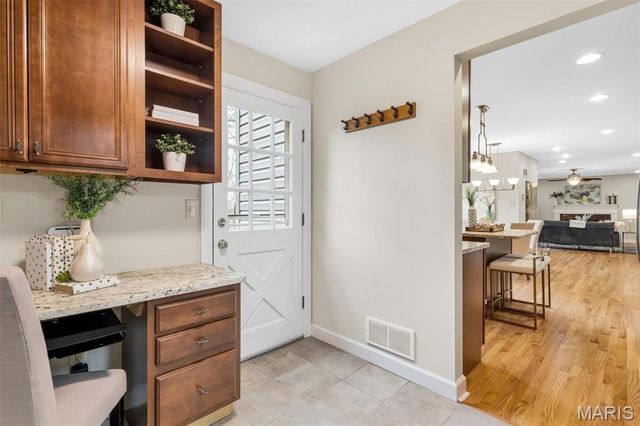 14543 Debbenham Lane, Chesterfield, MO 63017