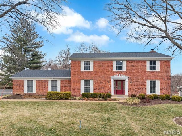 14543 Debbenham Lane, Chesterfield, MO 63017
