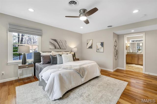 14543 Debbenham Lane, Chesterfield, MO 63017