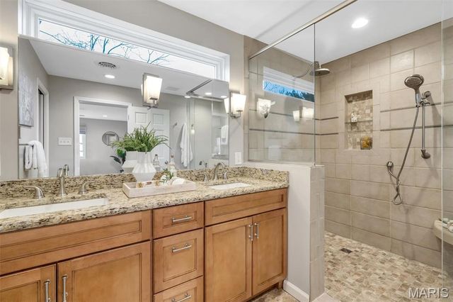 14543 Debbenham Lane, Chesterfield, MO 63017