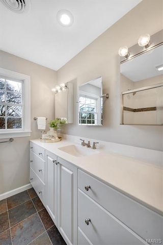 14543 Debbenham Lane, Chesterfield, MO 63017