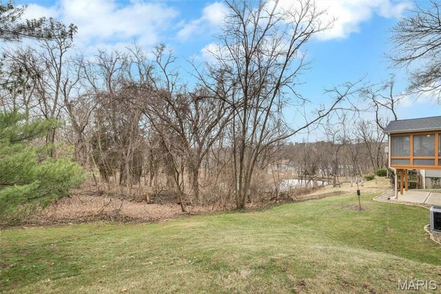 14543 Debbenham Lane, Chesterfield, MO 63017