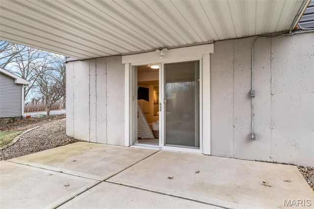 14543 Debbenham Lane, Chesterfield, MO 63017