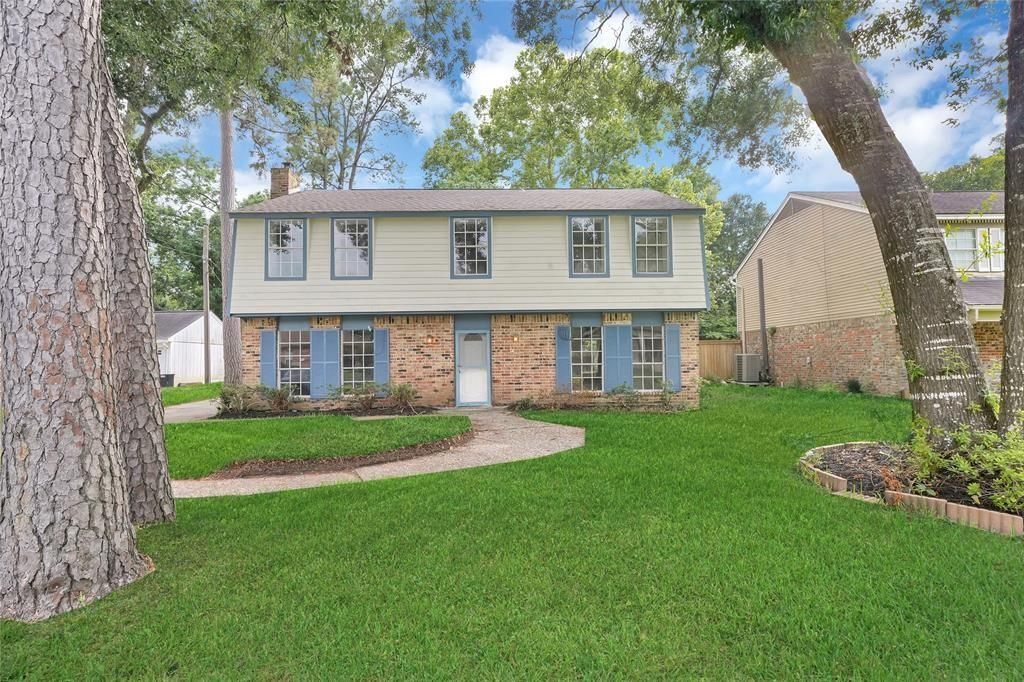 18035 Rolling Creek Drive, Houston, TX 77090