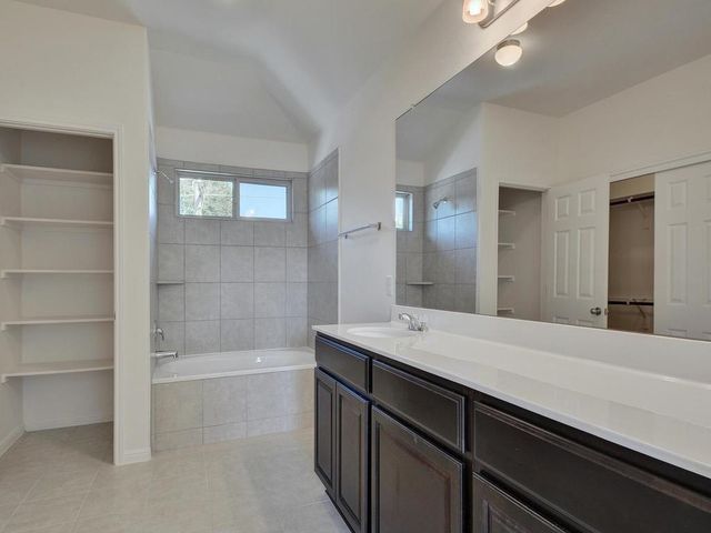 5420 Juniper JCT 79, Austin, TX 78744
