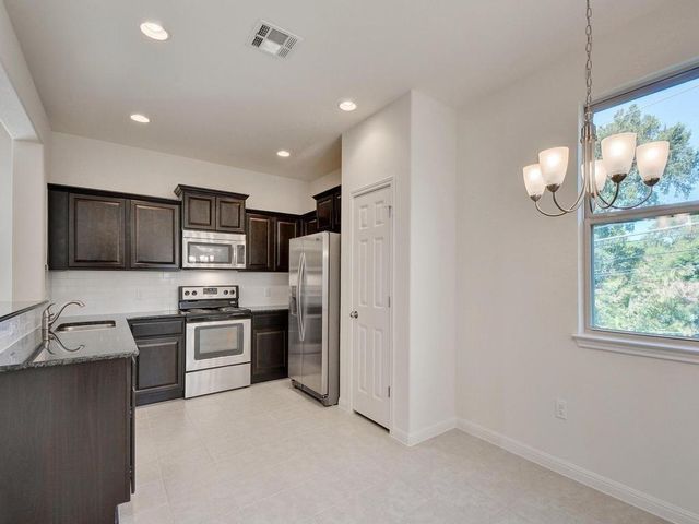 5420 Juniper JCT 79, Austin, TX 78744