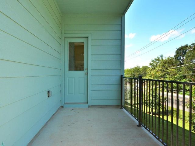 5420 Juniper JCT 79, Austin, TX 78744