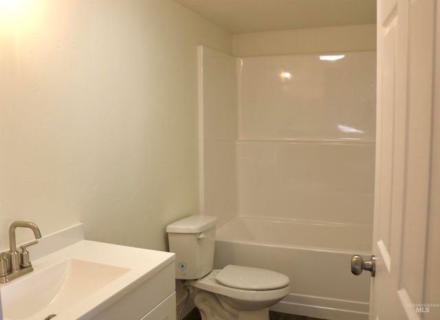 415 Mason, Nampa, ID 83686