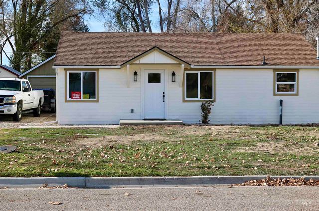 415 Mason, Nampa, ID 83686