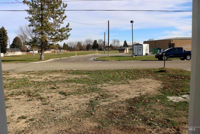 415 Mason, Nampa, ID 83686