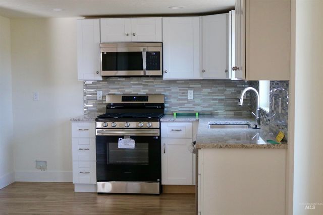 415 Mason, Nampa, ID 83686