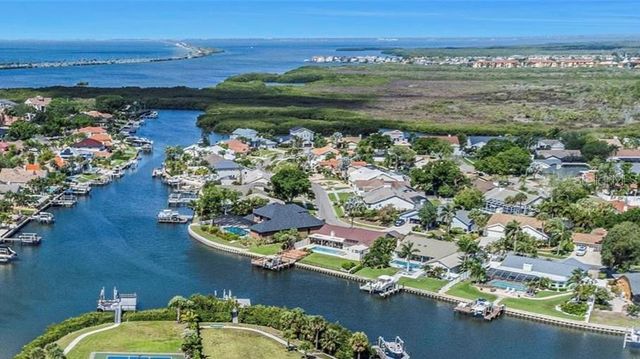 4147 SALTWATER BOULEVARD, Tampa, FL 33615