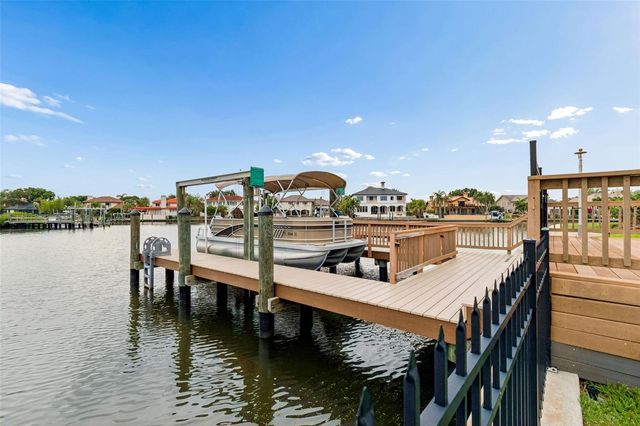 4147 SALTWATER BOULEVARD, Tampa, FL 33615