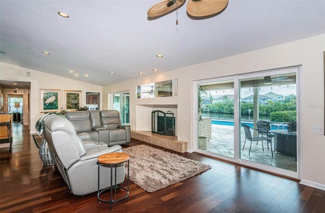 4147 SALTWATER BOULEVARD, Tampa, FL 33615