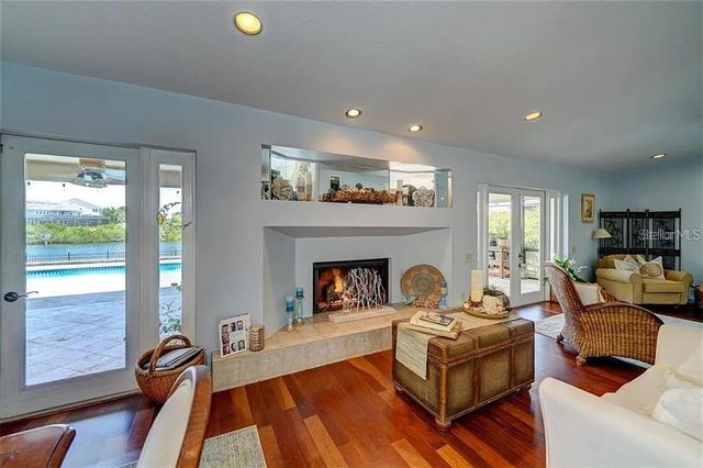 4147 SALTWATER BOULEVARD, Tampa, FL 33615