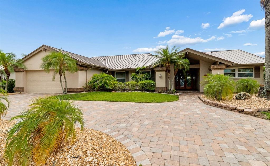 4147 SALTWATER BOULEVARD, Tampa, FL 33615