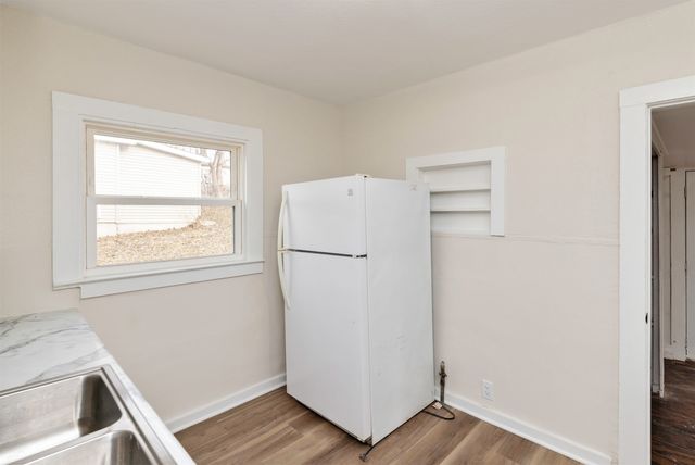 2811 Oxford Street, Des Moines, IA 50313