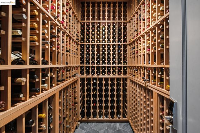 44 Farragut Ave, Piedmont, CA 94610