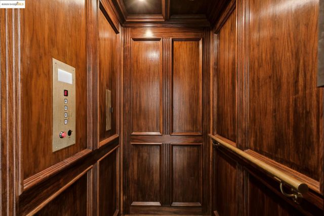 44 Farragut Ave, Piedmont, CA 94610