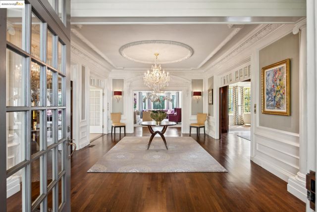 44 Farragut Ave, Piedmont, CA 94610