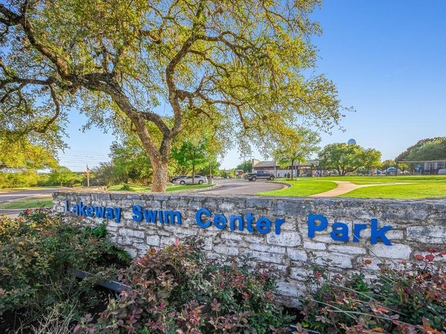 305 Regatta CT, Lakeway, TX 78734