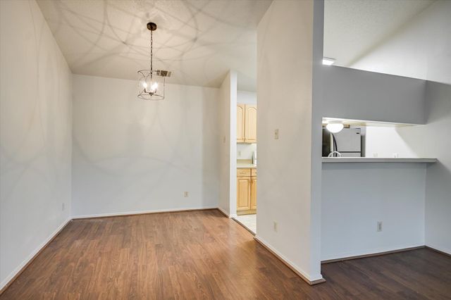 305 Regatta CT, Lakeway, TX 78734