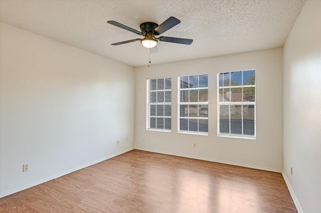 305 Regatta CT, Lakeway, TX 78734