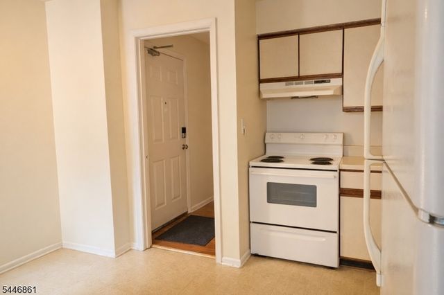 3013 Revere Ct 3013, Hillsborough Twp., NJ 08844
