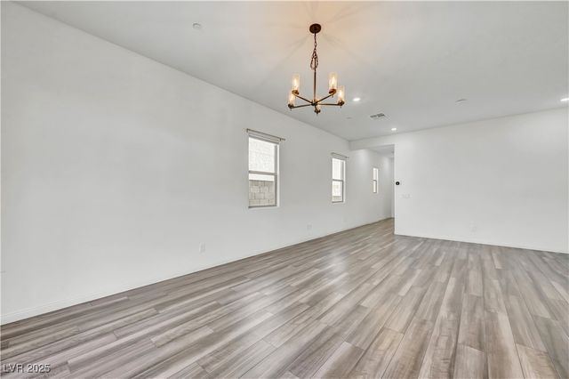 11828 Black Canary Avenue, Las Vegas, NV 89138