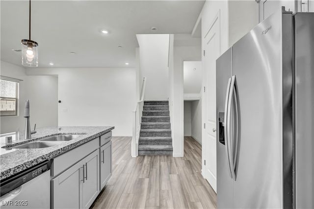 11828 Black Canary Avenue, Las Vegas, NV 89138