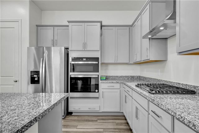 11828 Black Canary Avenue, Las Vegas, NV 89138