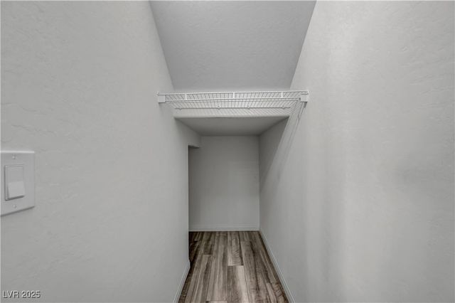 11828 Black Canary Avenue, Las Vegas, NV 89138