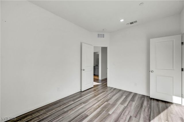 11828 Black Canary Avenue, Las Vegas, NV 89138