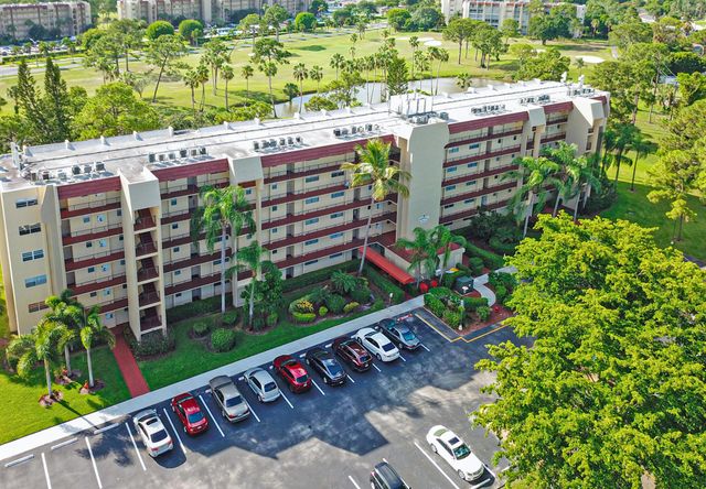 3810 Via Poinciana 401, Lake Worth, FL 33467