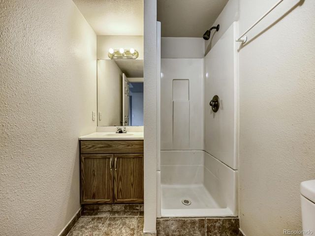 11852 Columbine St, Thornton, CO 80233
