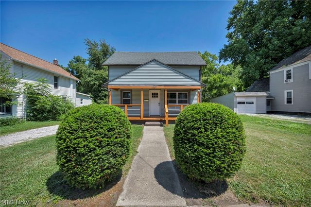 1007 Lake Avenue, Elyria, OH 44035
