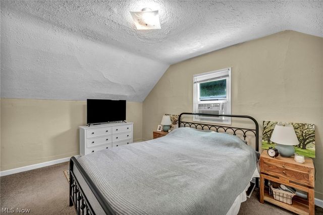 1007 Lake Avenue, Elyria, OH 44035